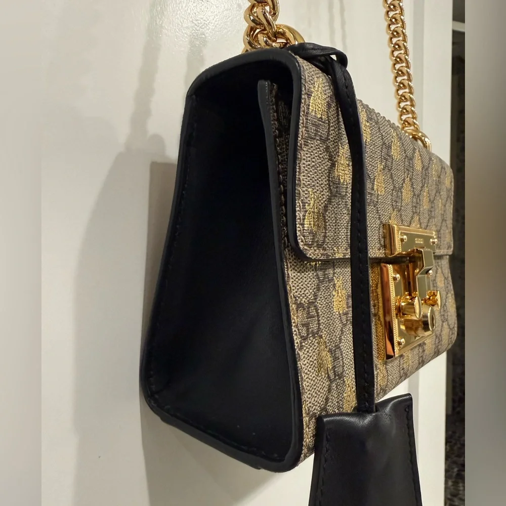 Gucci Padlock GG Supreme Bee Shoulder Bag Gold Chain Small Crossbody Rare - Picture 6 of 16